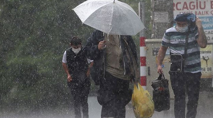 Meteoroloji'den Karadeniz'e sağanak uyarısı: Sel bölgelerinde yağış devam edecek