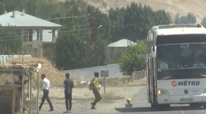 Metro Turizm hakkında 'kaçak göçmen' taşıdığı iddiasıyla soruşturma başlatıldı